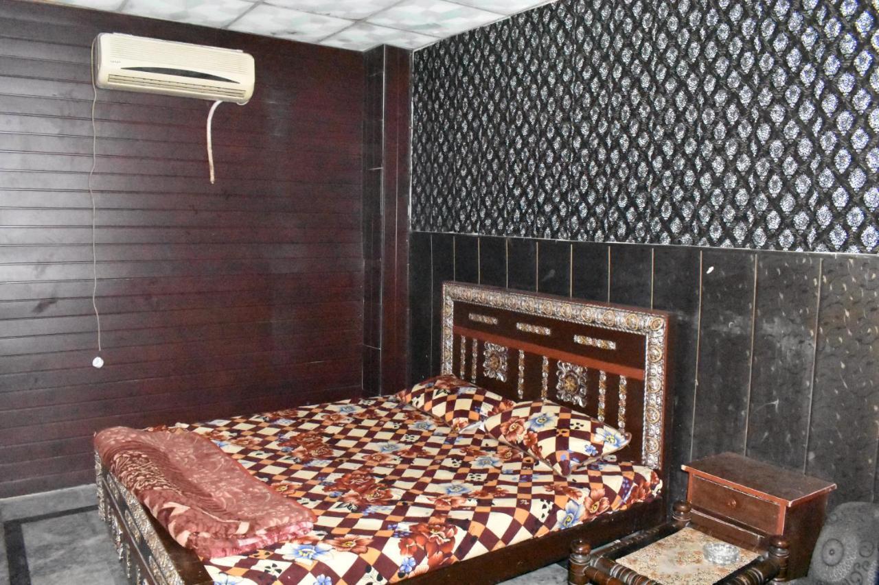 New Taj Palace Hotel Lahor Kültér fotó