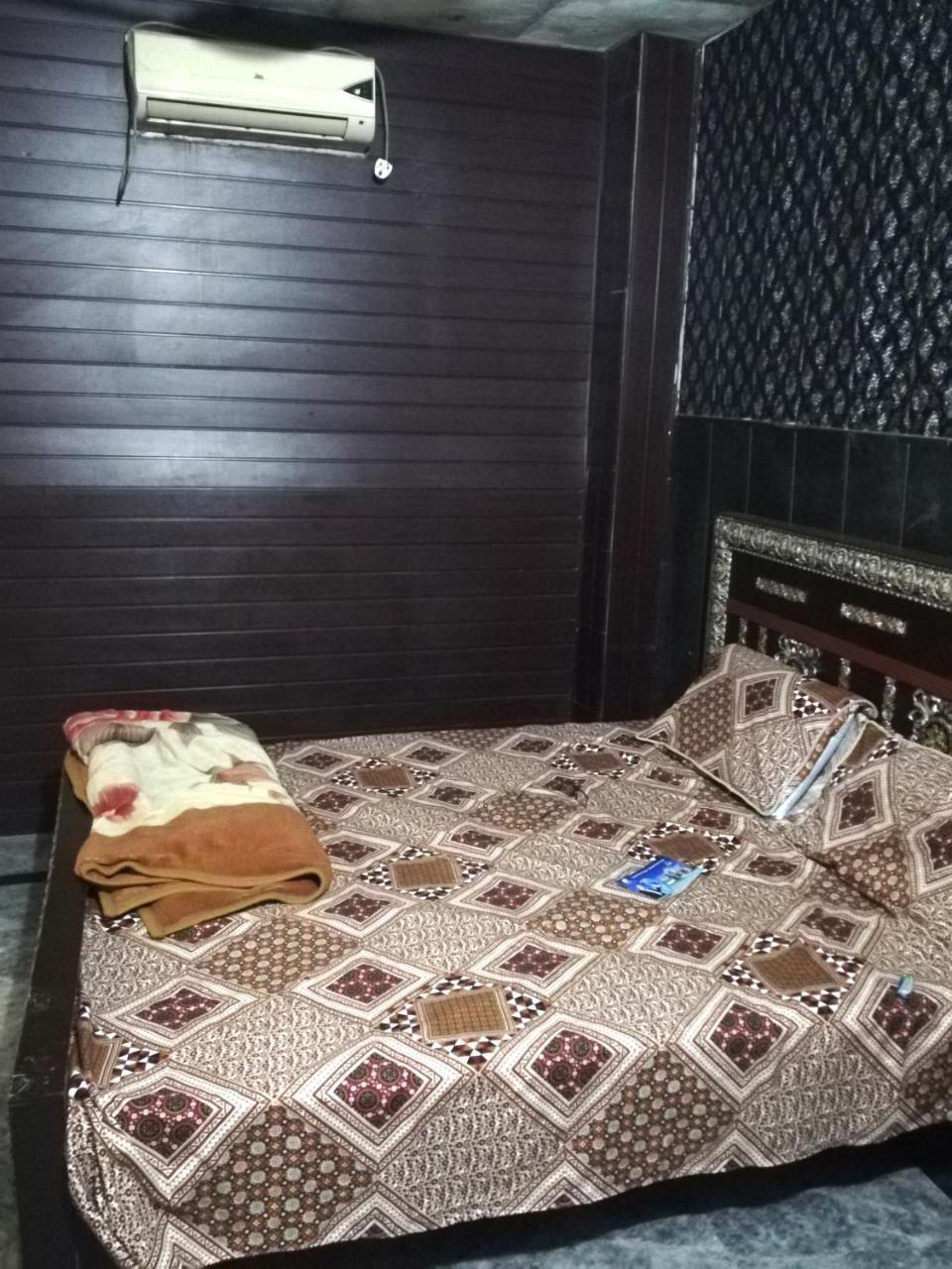 New Taj Palace Hotel Lahor Kültér fotó